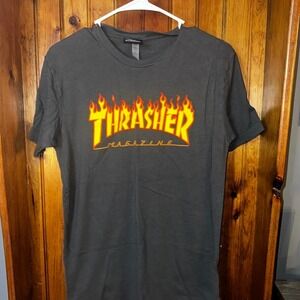 Thrasher skateboarding graphic tee size small‎